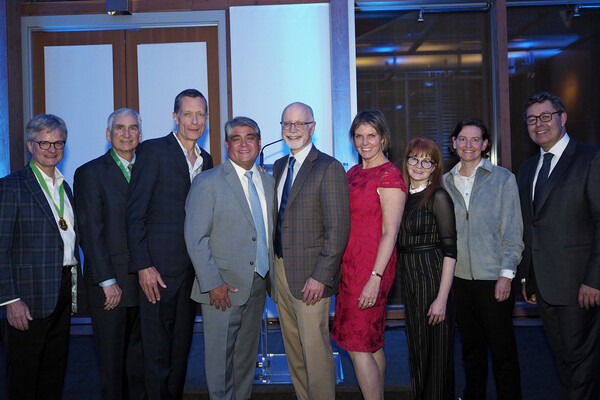 Photo of attendees at the 12th International SPIR meeting