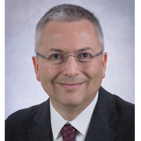 Photograph of Dr. Oscar Navarro